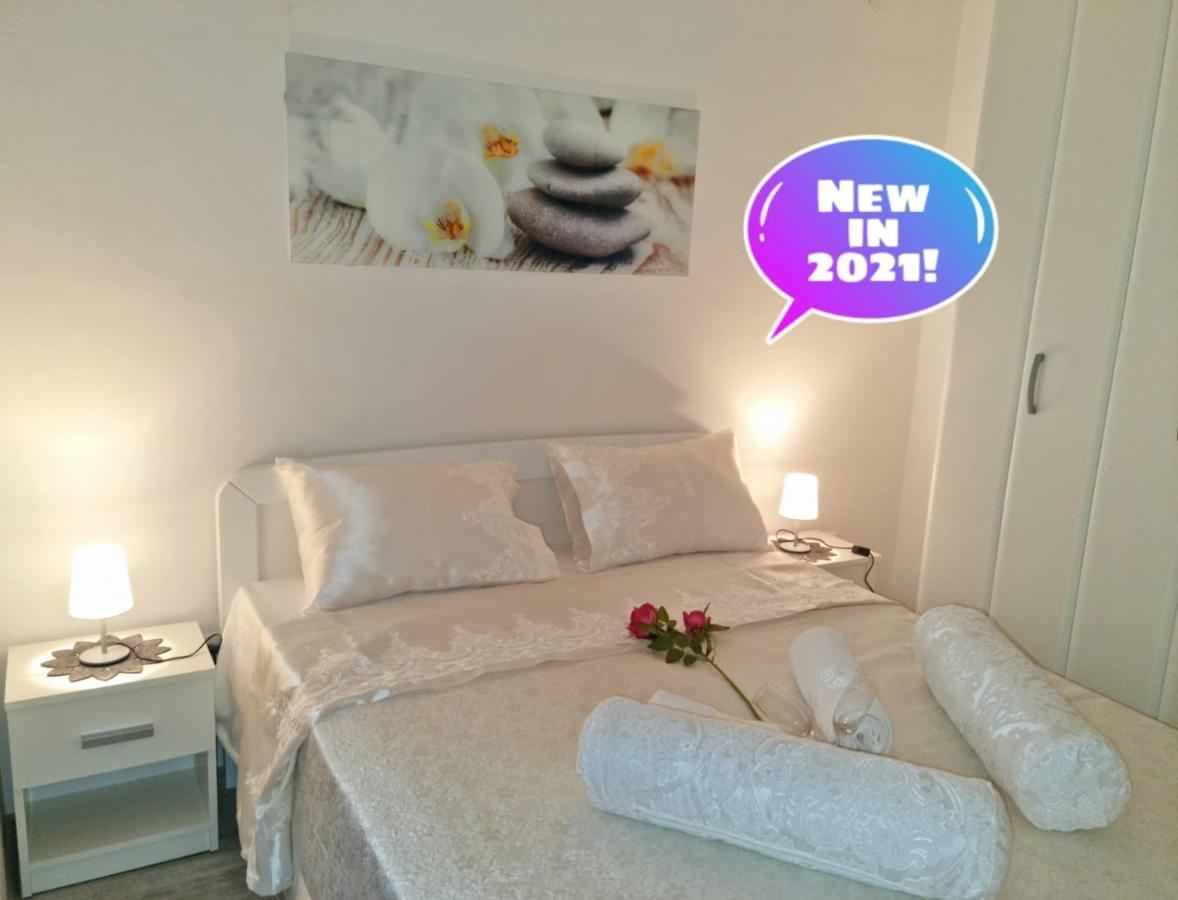 Apartman Nikol Makarska Eksteriør bilde